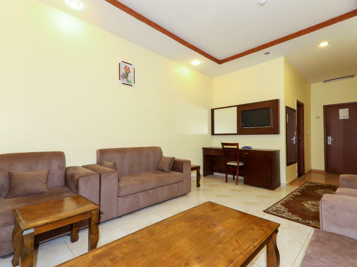 Oyo 176 Nilufer Al Hada Hotel Таиф Экстерьер фото